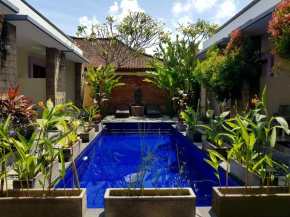  Ayu Love & Harmony Guest House  Денпасар